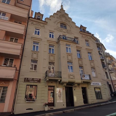 Apartman 63M2 S Balkonem V Lazenskem Centru Karlowe Wary Zewnętrze zdjęcie