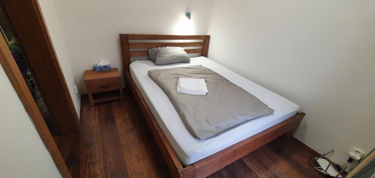 Apartman 63M2 S Balkonem V Lazenskem Centru Karlowe Wary Zewnętrze zdjęcie